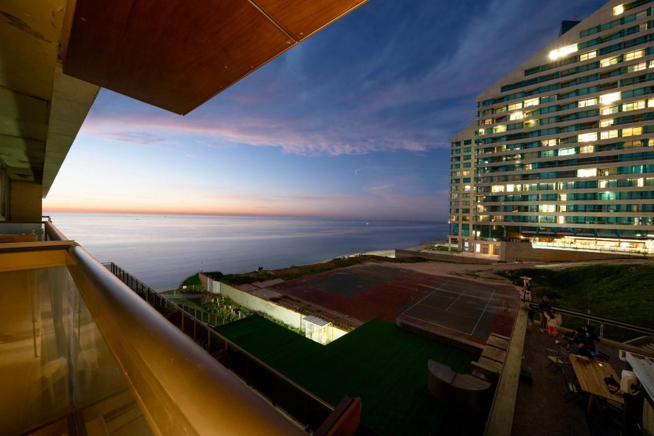 Beachfront Boutique Apartment Herzliya Exterior photo